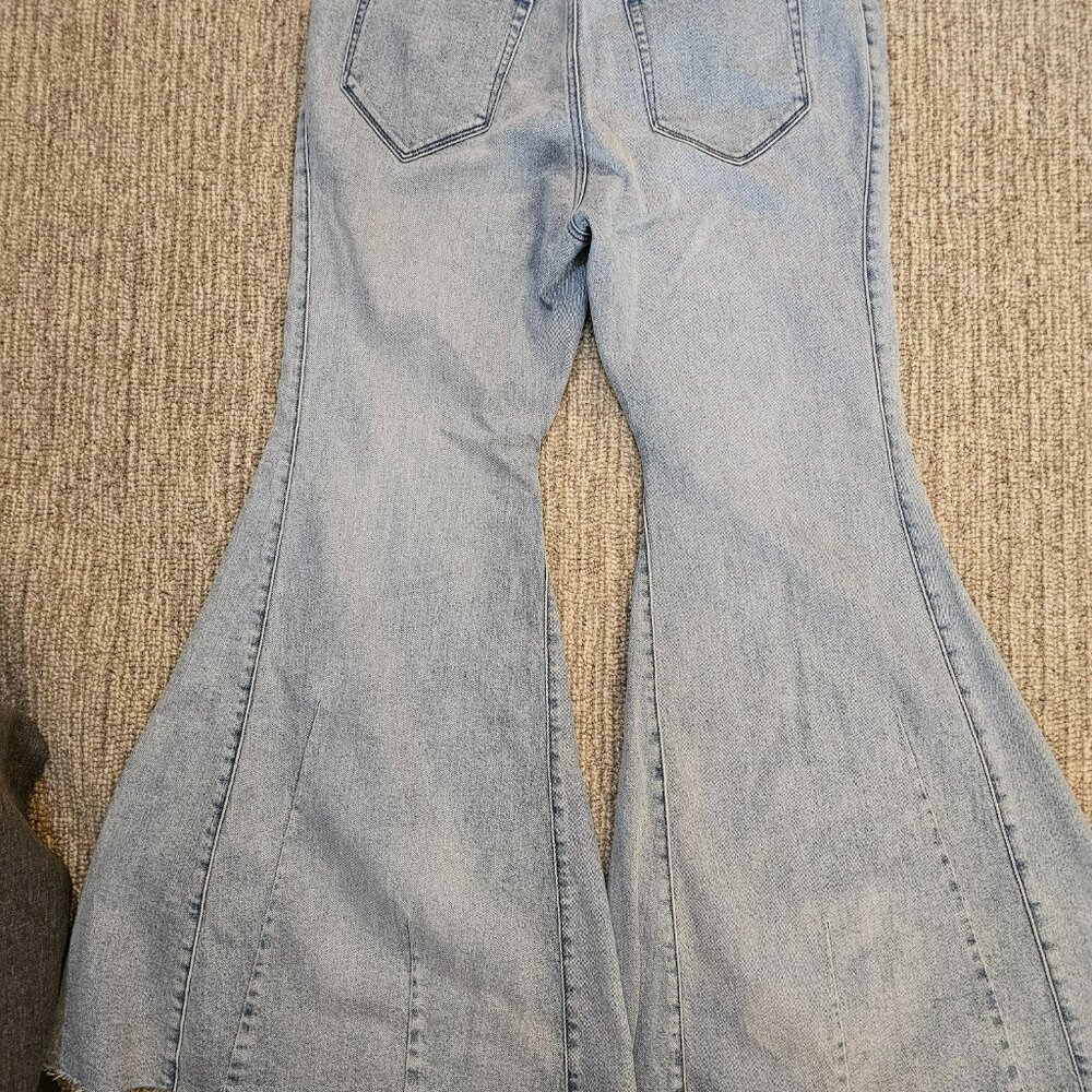 NWT Torrid Festi Super Flare Jean - Picture 6 of 7